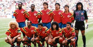 FUTBOL: MUNDIAL ITALIA 90 SELECCION COLOMBIA , ARRIBA DE IZQ A DER: FREDY RINCON, LUIS CARLOS PEREA, ANDRES ESCOBAR, GILDARDO GOMEZ, GABRIEL JAIME GOMEZ Y RENE HIGUITA. INCADOS DE IZQ ADER: CARLOS VALDERRAMA, CARLOS ENRRIQUE ESTRADA, LUIS FERNANDO HERRERA, LEONEL ALVAREZ Y LUIS ALFONSO FAJARDO. [OPACO] AGOSTO DE 1990 PARA DIGITALIZAR