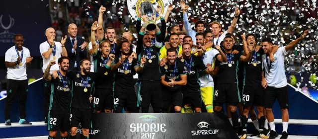 Supercoppa europea, Real supremo, chapeau Zidane