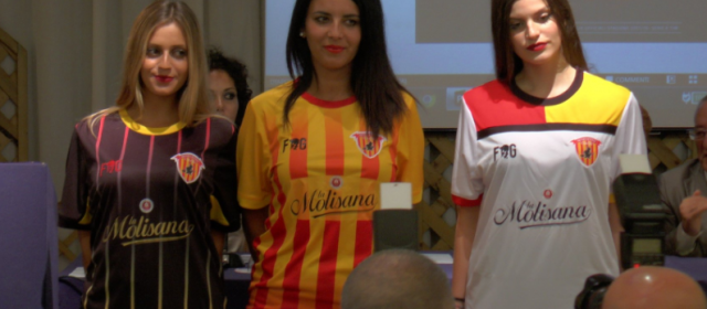 Benevento, presentate le maglie della serie A