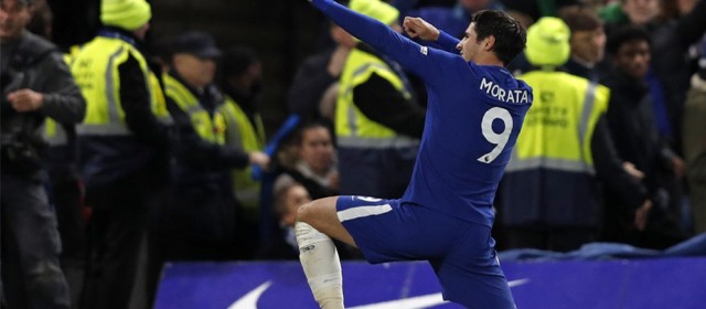 Premier League: il City fa paura, Morata salva Conte
