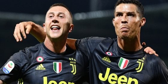 Dybala no, CR7 e Berna sì: la Juve va