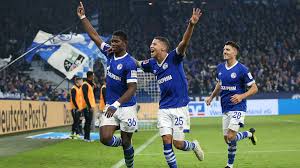 Uno Schalke 04 a due facce