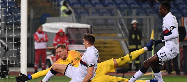 Genoa distratto e sfortunato, sconfitta con ingiustizia finale.